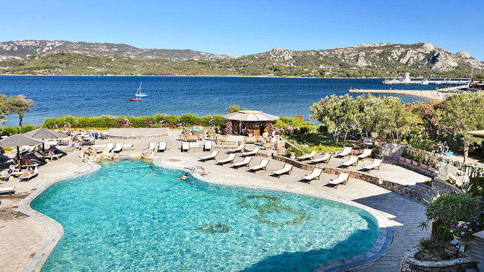 Pacchetto Week end di Pasqua in Sardegna - Resort Cala di Falco