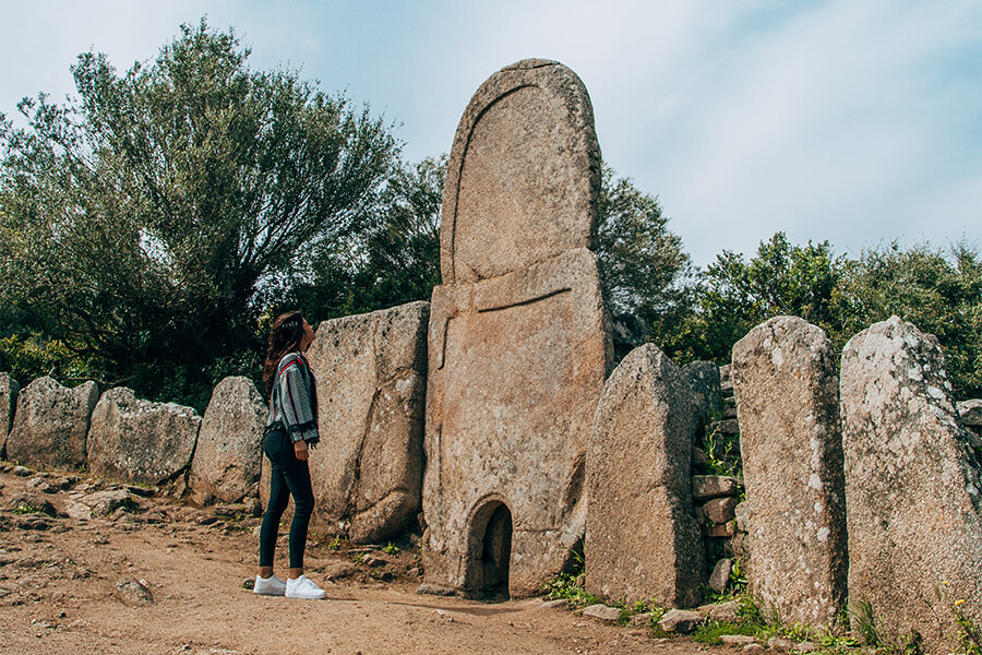 Arzachena eventi a Settembre, presso la Tomba dei Giganti di Coddu ’Ecchju