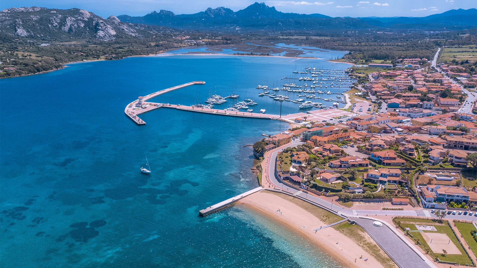 Resort Cala di Falco, Cannigione, Nord Sardegna